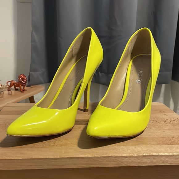 Super comfortable, Neón Also shoes - Picture 2 of 7